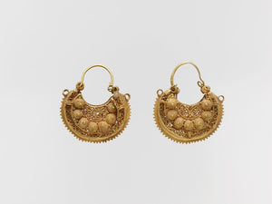 Pair of Earrings （11th century）